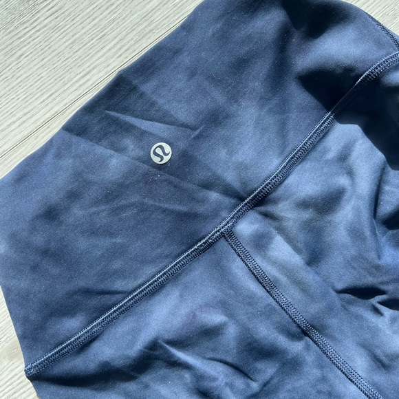 Lulu blue tie dye wunder unders. Size 4. - Picture 2 of 3